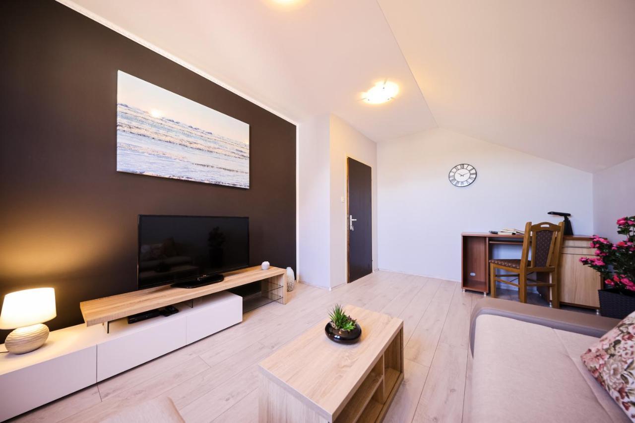 Sukošan Apartment Ruza מראה חיצוני תמונה