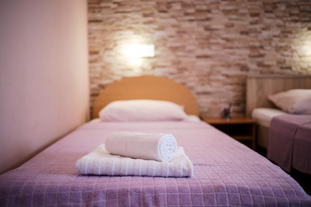 Sukošan Apartment Ruza מראה חיצוני תמונה