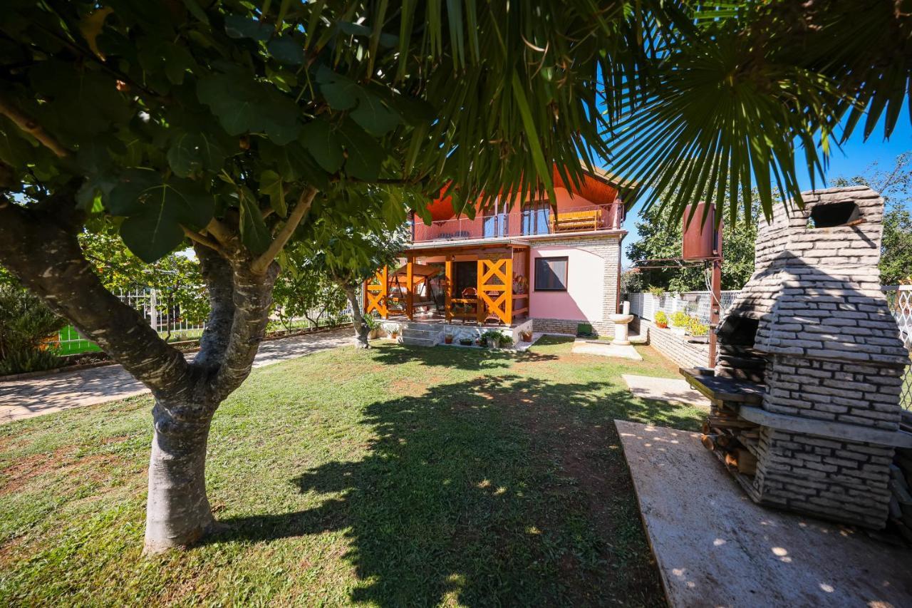 Sukošan Apartment Ruza מראה חיצוני תמונה